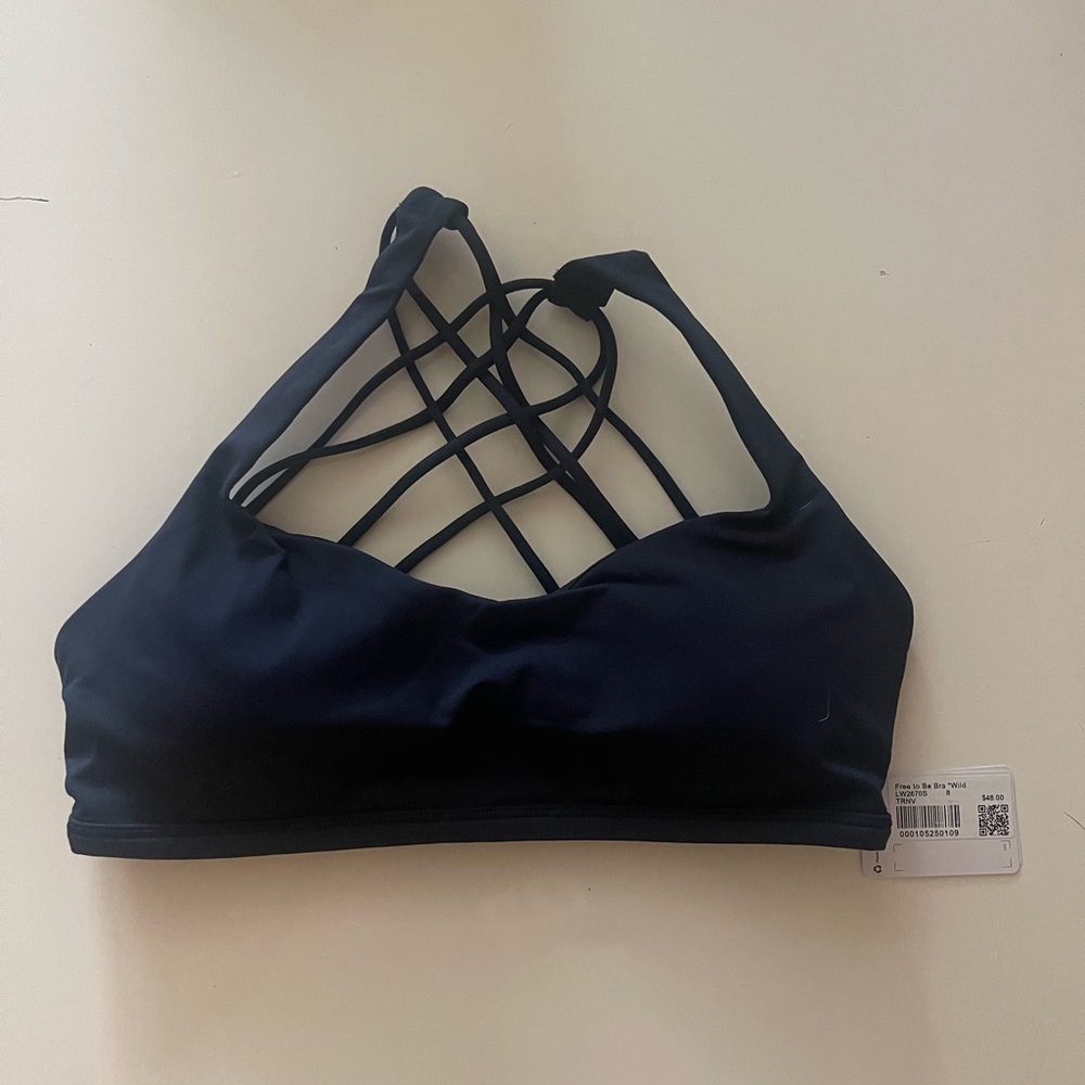 Lululemon Free to be wild bra